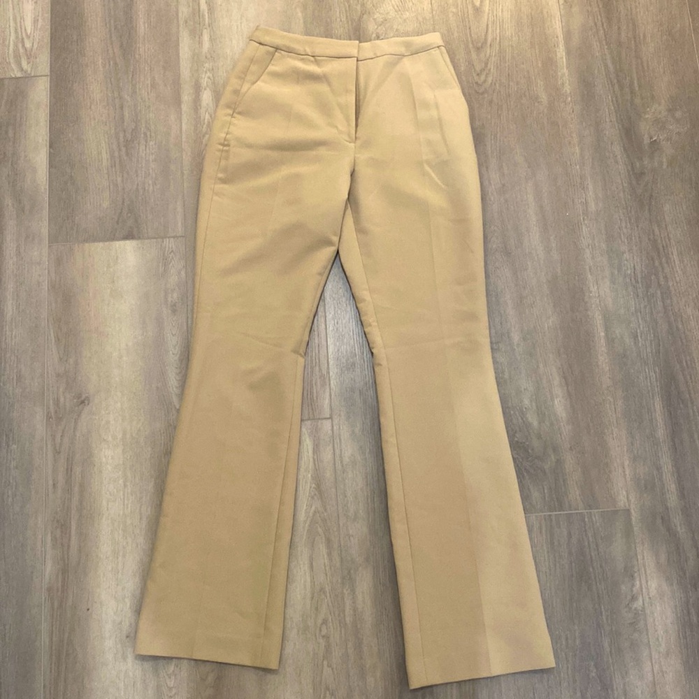 H&M Flattering Flare khaki colored pants